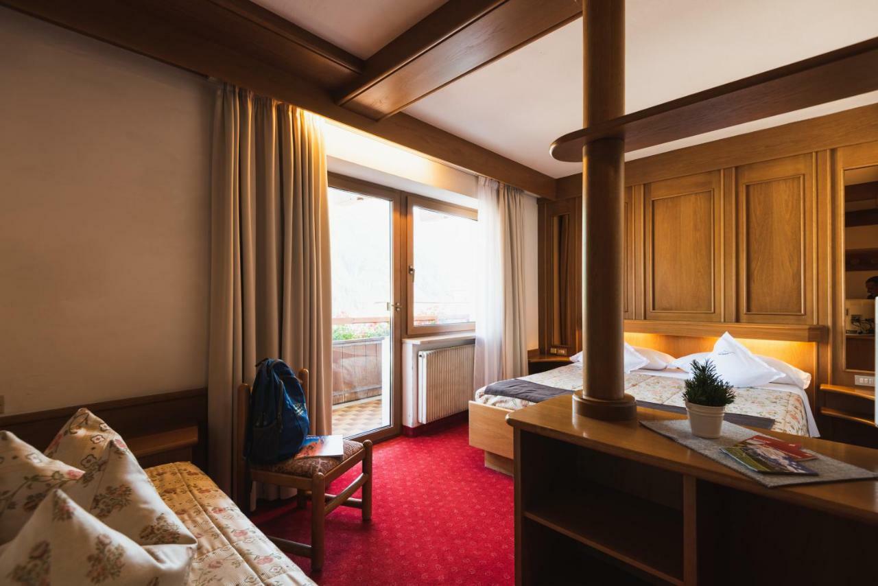 Hotel Catinaccio Vigo di Fassa Eksteriør billede