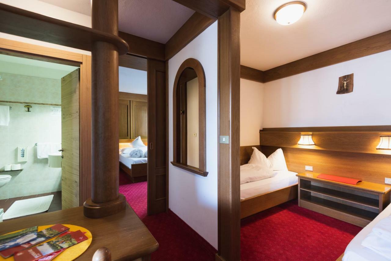 Hotel Catinaccio Vigo di Fassa Eksteriør billede